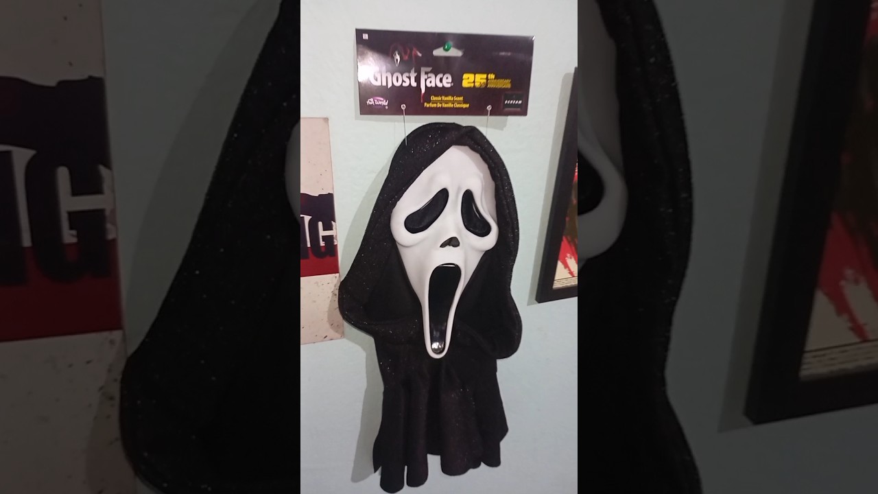 Comprei a máscara ORIGINAL do GHOSTFACE da FUN WORLD 