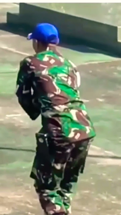 bapak TNI bersemangat bergoyang maumere #short #kocak