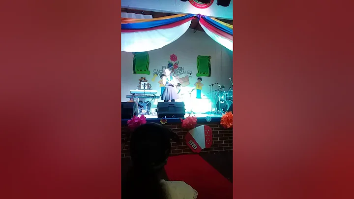 SOFIA MUOZ RIOS interpretando "No quererte" de Maa.