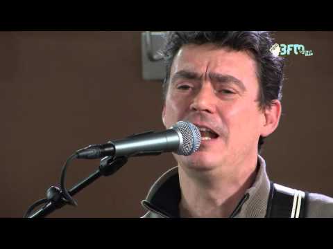 Rowwen Hèze speelt