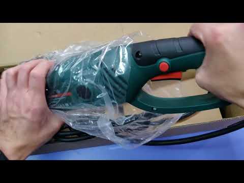 Угловая шлифовальная машина DWT WS13-180 D