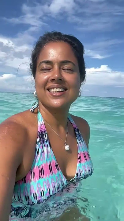 fun @ beach l Sameera Reddy
