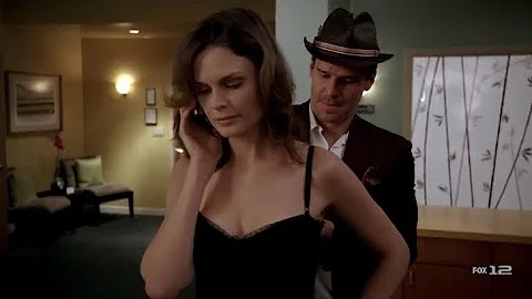 Bones 2x08 - Brennan wears a dress that Booth picked out for her