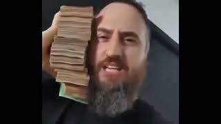 Sait Cinar Showt Met Geld