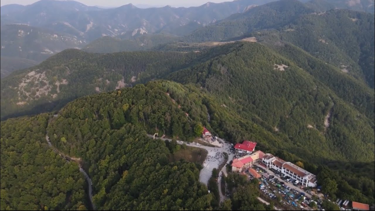 Кръстова гора,  10 000 крачки/ The Cross Forest, 10, 000 steps
