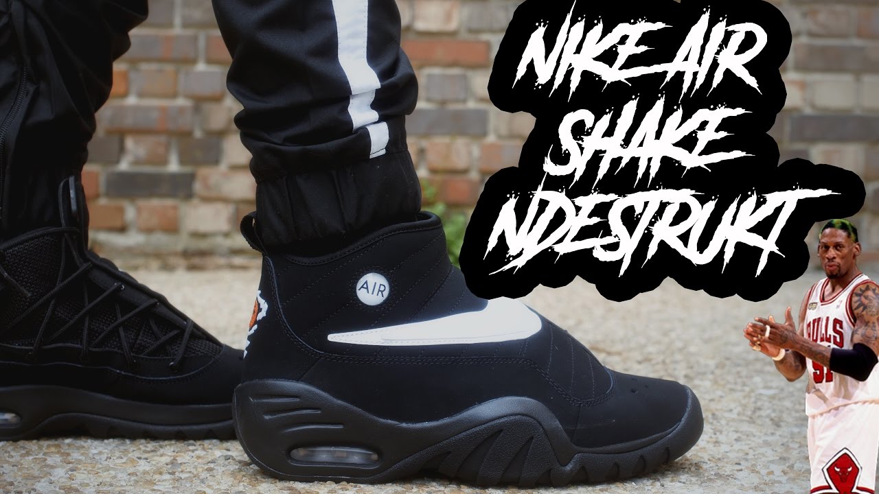 nike air shake ndestrukt on feet