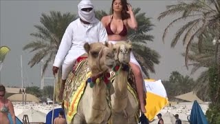 AMAZING DUBAI BEACH, JUMEIRAH BEACH DUBAI, دبي, CAMEL RIDE ON THE BEACH DUBAI