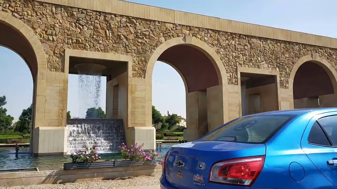 جوله فى مدينتى من البوابه الرئيسيه حتى منطقةB12