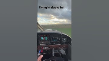 #landing with Pa-28R-180 #aviation #aircraftpilot #cockpit #pilot #fly #piper #aircraftmaintenance