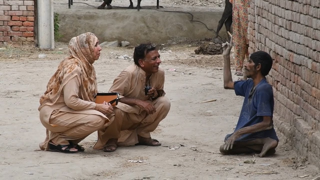 Painful life of disabled children in Pakistan | Don't let humanity die | Rahe-Insaniyat