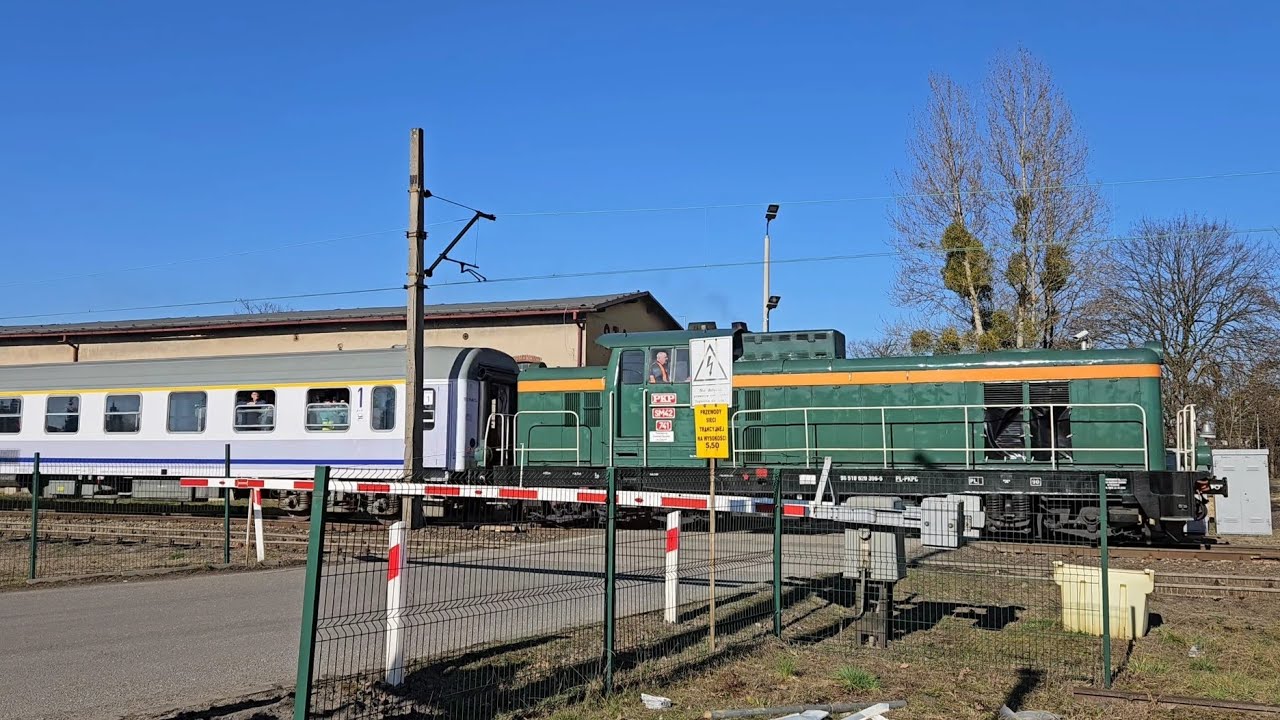 [PRZEJAZD KOLEJOWY] Tarnowskie Góry przy ul. Lotników