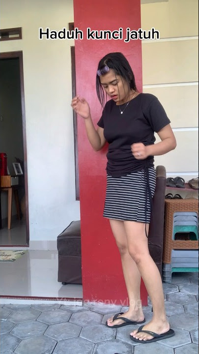 KETIIA CEWEK PAKE ROK MINI #trending #viral #suamiistri #lucu #ngakak