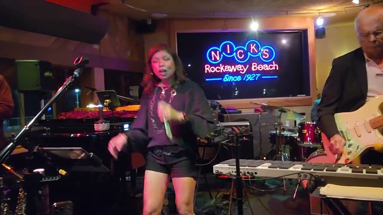 Malou & Soundwaves - Smooth Operator from Nick’s Restaurant - February 28, 2026