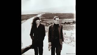 Sinead Stone & Gerard Farrelly - The Isle of Innisfree - Theme of The Quiet Man