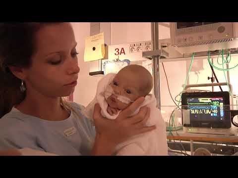 Vidéo: Comment devient-on infirmière néonatale de niveau 1 ?