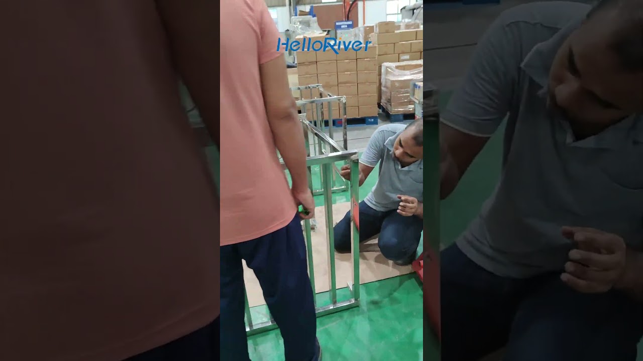 The drying trolley bakery carts bakery rack is under assemble.