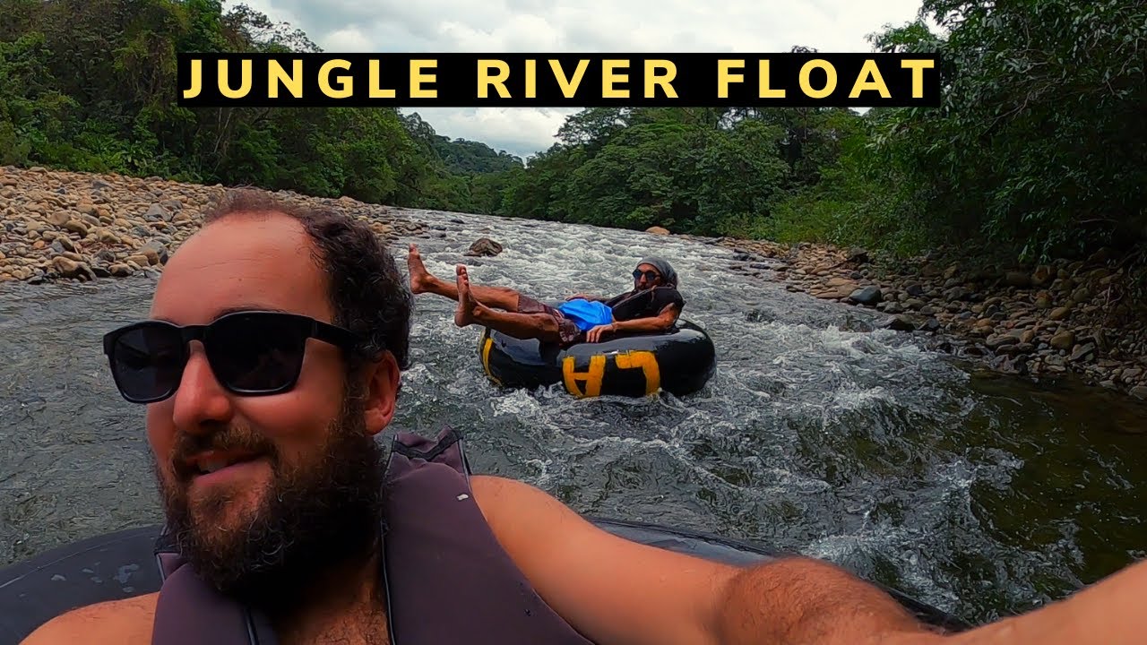 Tubing down a jungle river 🇨🇴