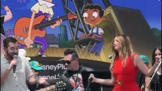 Phineas and Ferb Cast Sing Gitchee Gitchee Goo at Phineas and Ferb Premiere
