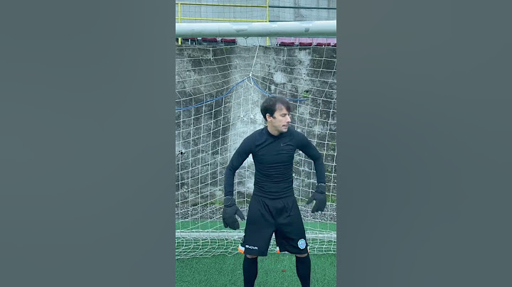 Portiere quasi completo 😂 #calcio #tifosi #portiere