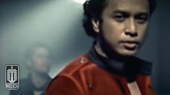 NIDJI - Sang Mantan (Official Music Video)  - Durasi: 4:02. 