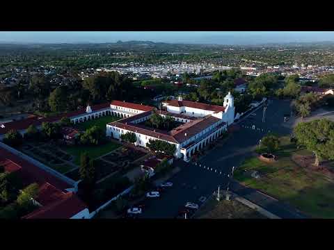 Video: Mise San Luis Rey de Francia Historie a fotografie