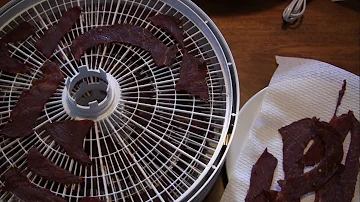 Making Beef Jerky With a Nesco Dehydrator (FD-75PR)