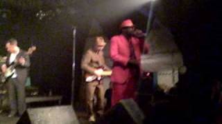 Mr.Symarip-Come dance with me Live@Querbeat2010.AVI