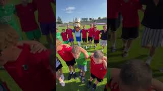 Wspólna radość po meczu: Sarmacja Będzin 4:2 (3:1) Niwy Brudzowice (kamera bliska)