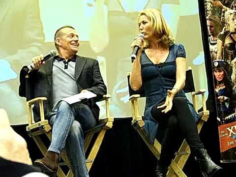 Michael Hurst and Jennifer Ward-Lealand Xena Conve...