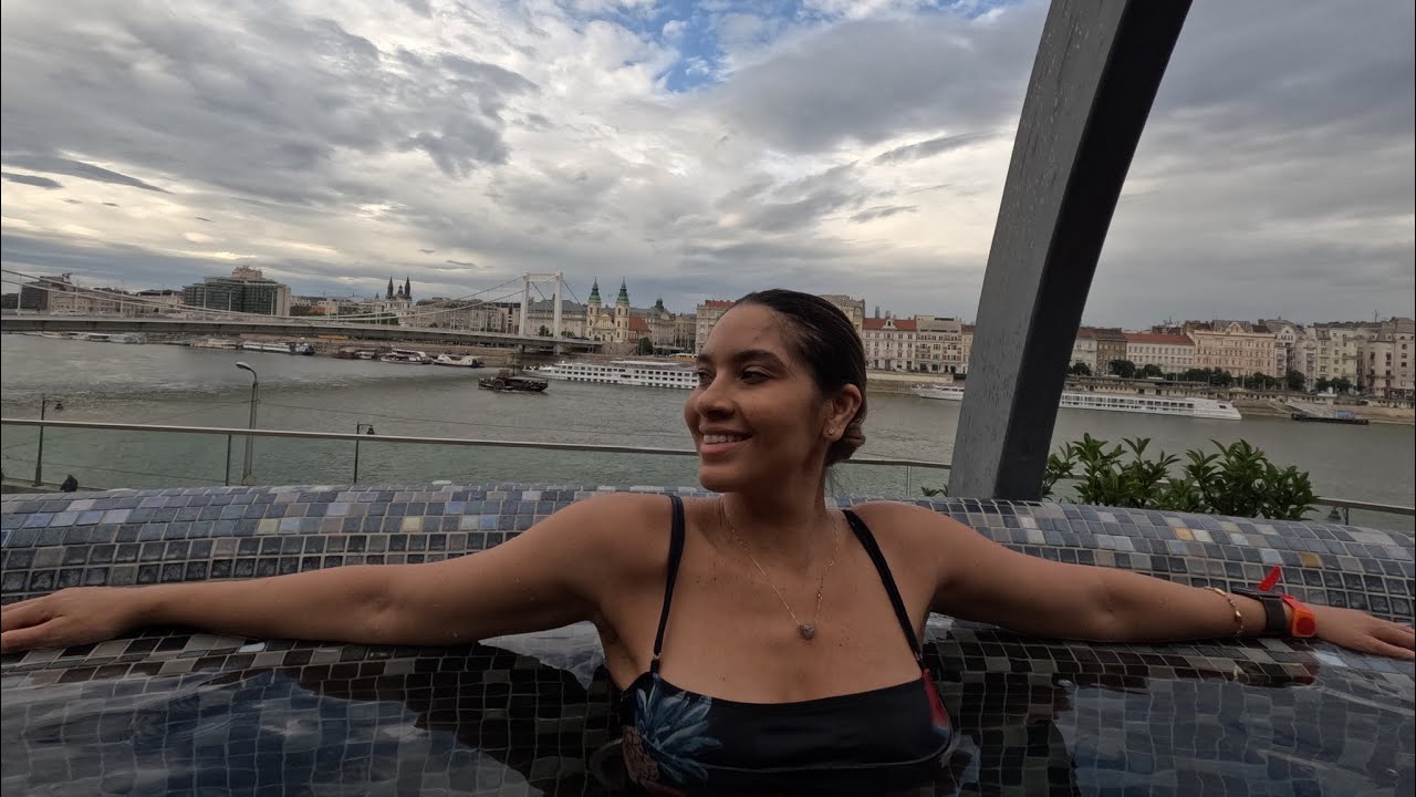 Así es BAÑARSE como un emperador otomano AQUI en Rudas en las Aguas Termales  (por solo €20)