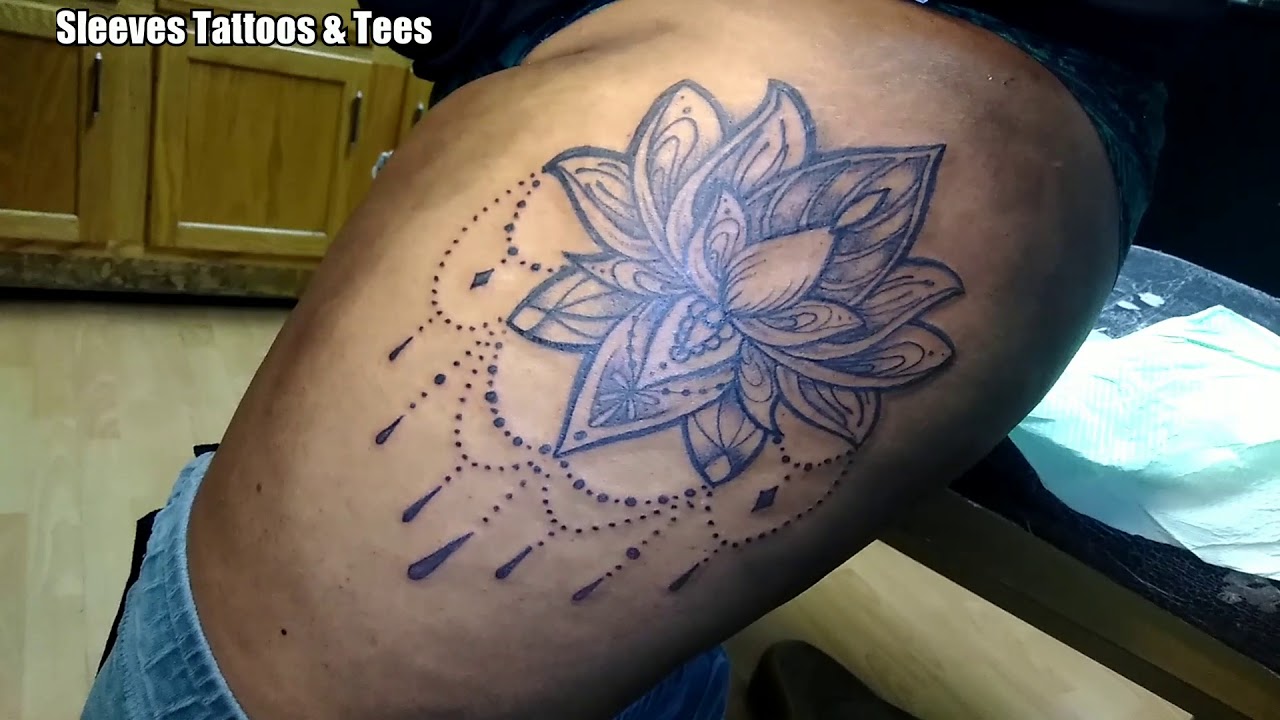 Watercolor Lotus Flower On Girls Thigh