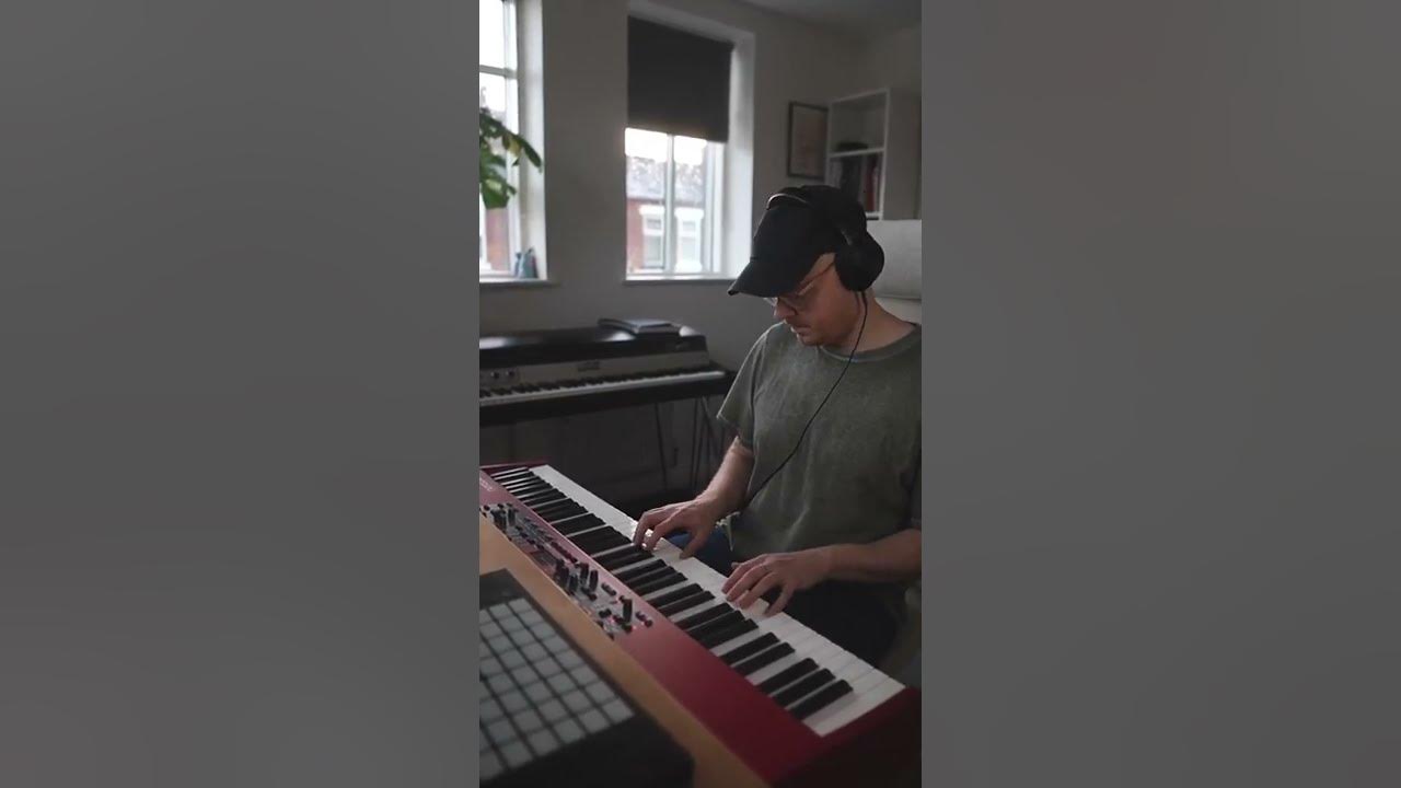 Song for today ⛅️⛅️ #beats #jazz #piano #producer #ableton #chords #groove #shorts #bass #drums