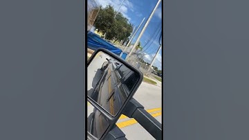 Repo Truck Towing cars 6.7