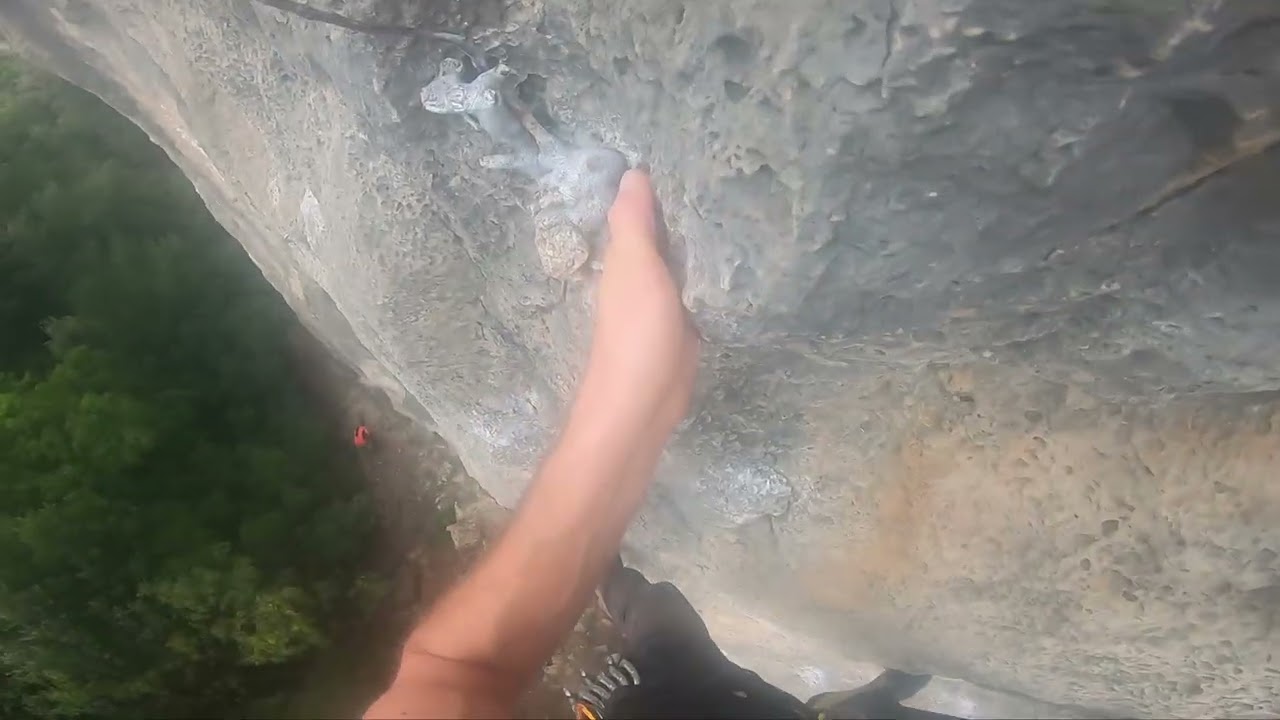 Ulassai climbing, Sector Palazzo d'inverno, Route: Corvo bianco 7a (8 UIAA)
