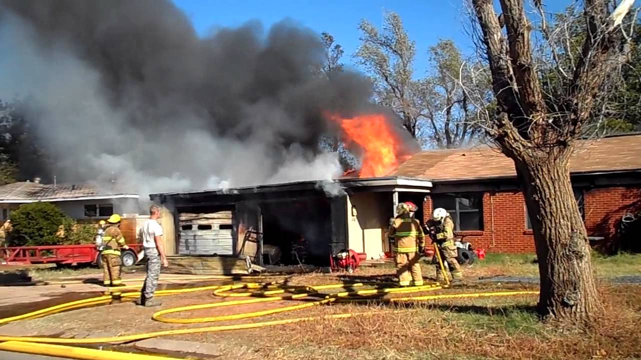 blazing house fire Altus Oklahoma Nov. 10th 2014 YouTube