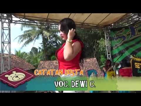 Catatan dusta . voc . Dewi C .