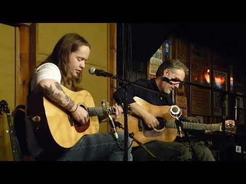 Bryan Sutton & Billy Strings "Banter" 00084