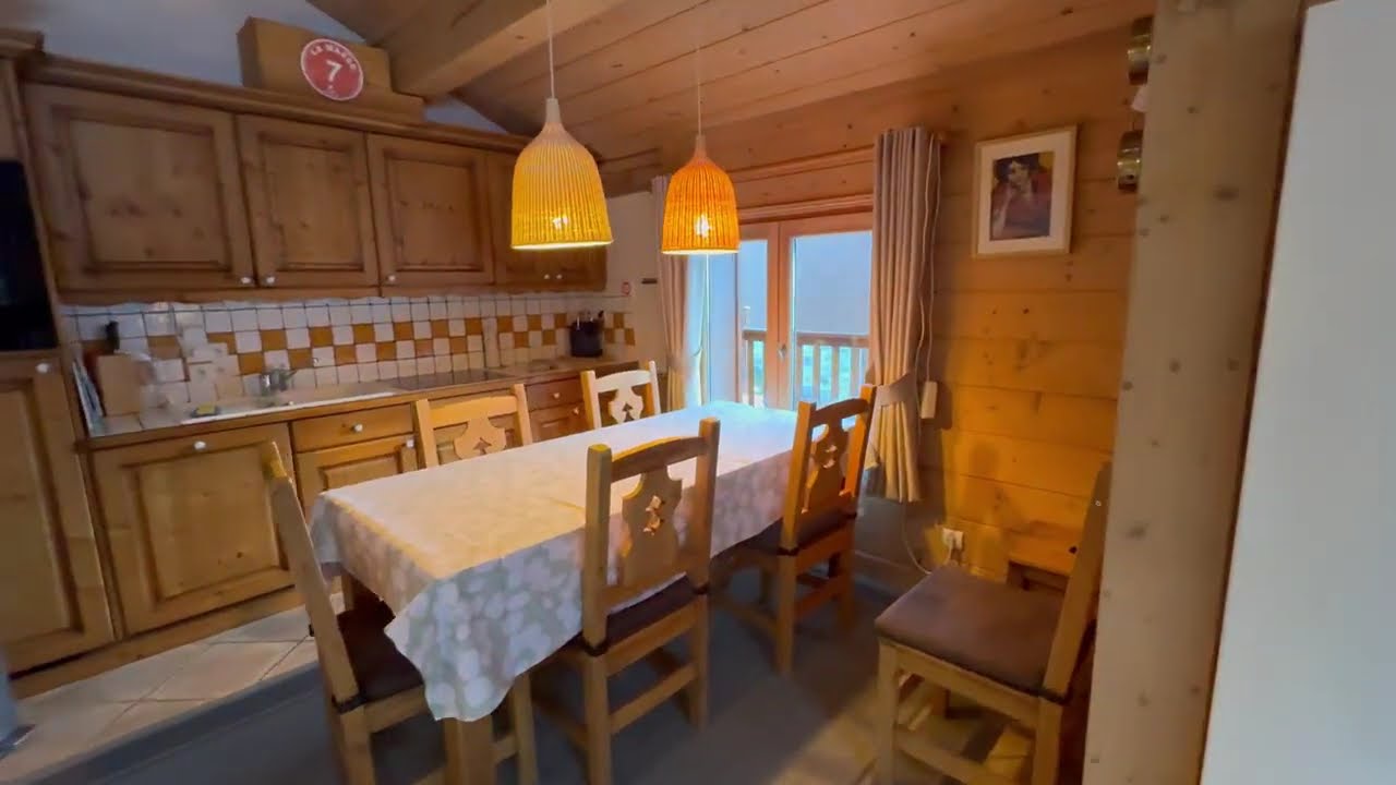 A VENDRE - Les Menuires – Appartement mezzanine de 78 m² + 14m² inférieur à 1,80m