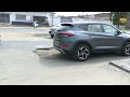 Voirie urbaine:Bld Melchior Ndadaye   un nid de poule devenu un casse tête pour les automobilistes