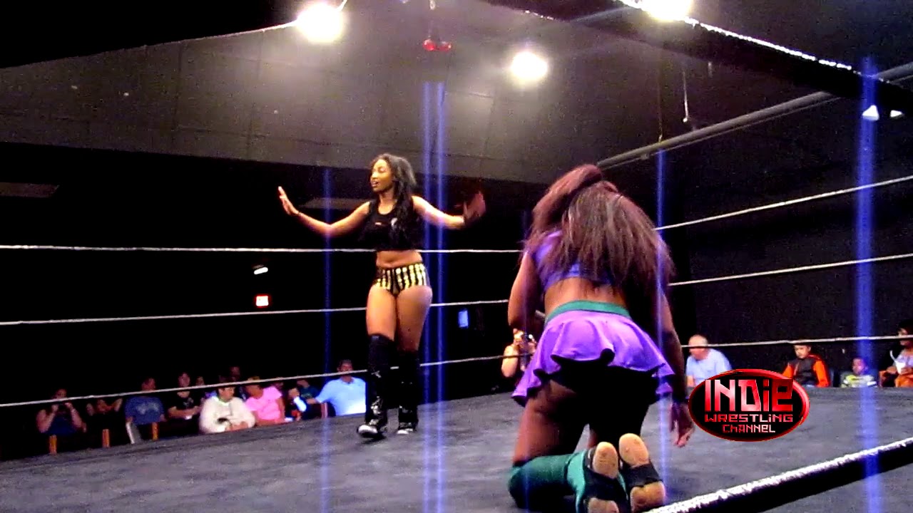 Super Aja Perera vs Sahara Se7en