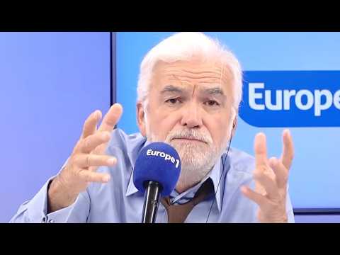"Vous avez tenu le crachoir 90% du temps" : un enseignant attaque Pascal Praud
