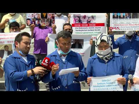 Beyazıt'ta Uygur Türkleri eylem yaptı