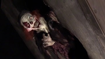 Hallway Pop Out Clown