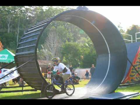 bmx loop, flip brothers freestyle show, bmx tamborine mountain,