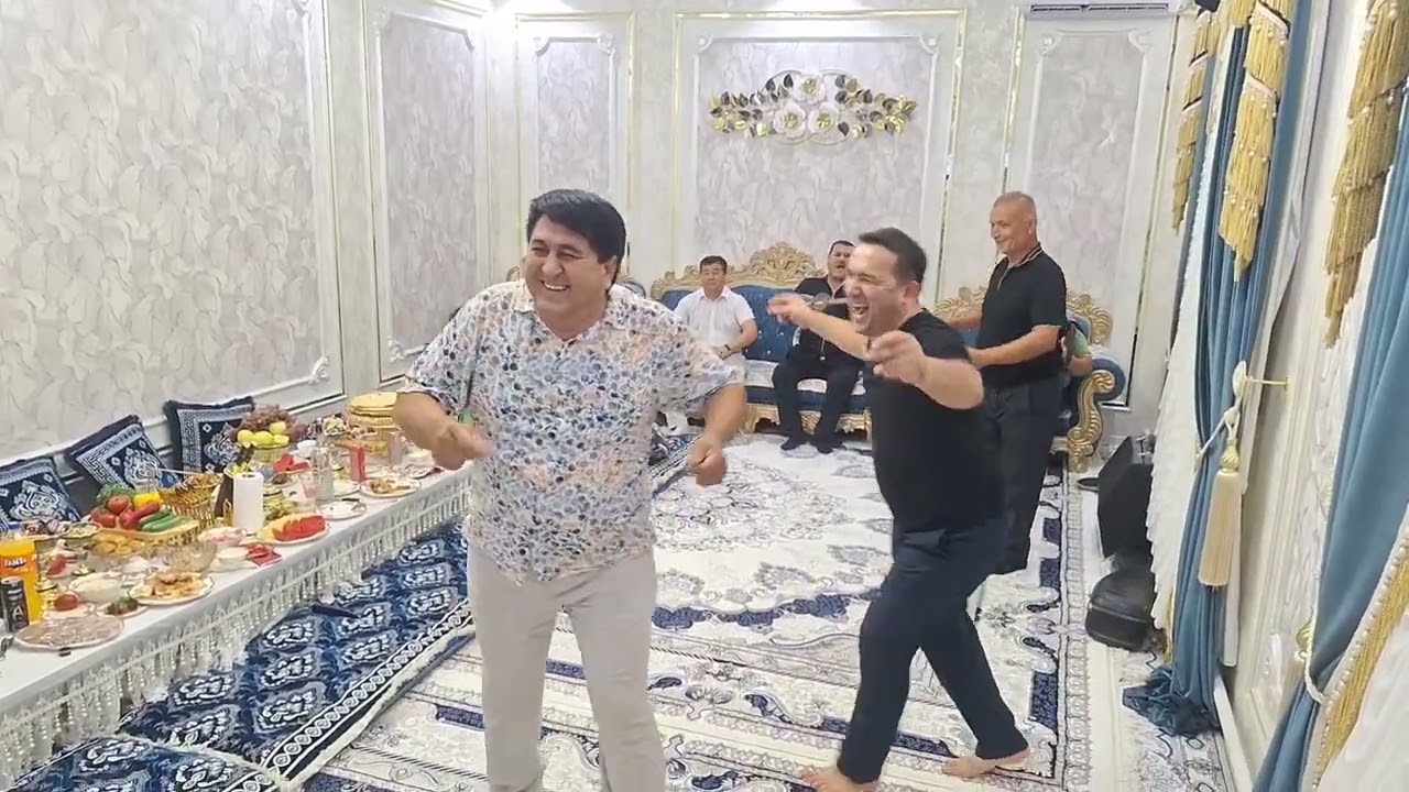 Шихназар Курбонов..Артур Рахмонов хонадонида янги иморат муборак булсин