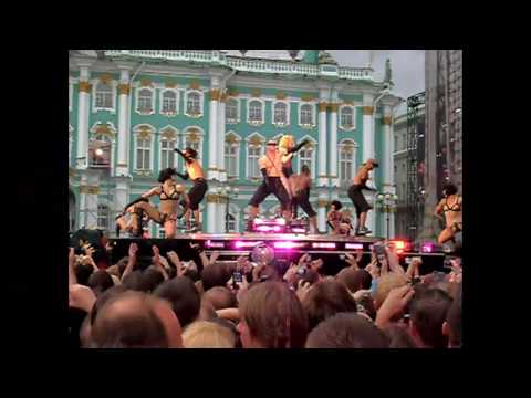 Video: Hvordan Var Madonnas Showkonsert I St. Petersburg