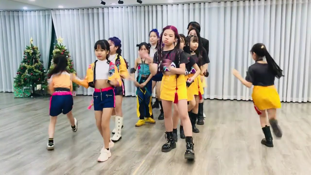 🧐 Ai thuộc nhiều bài nhất??? 🤔#dance #video #viralvideo #trending 