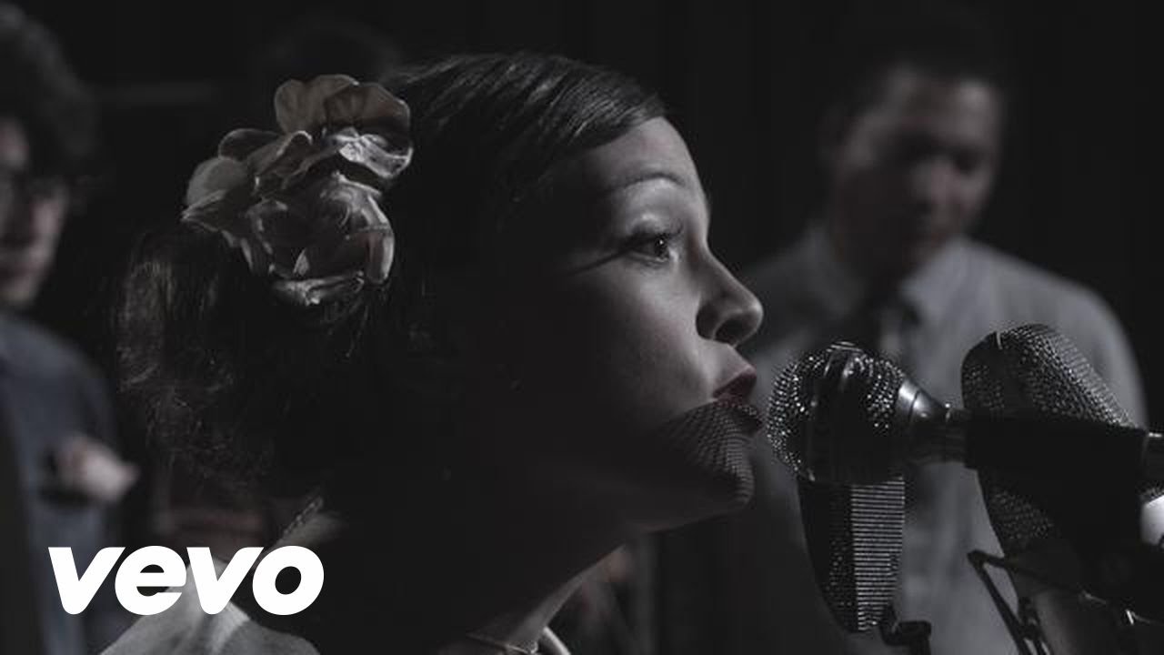 Natalia Lafourcade - Piensa en Mí (En Vivo) ft. Paco Familiar (DLD), Ismael (Los Daniels)