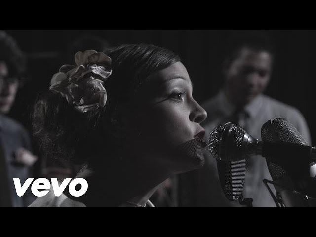 Natalia Lafourcade - Piensa en Mí