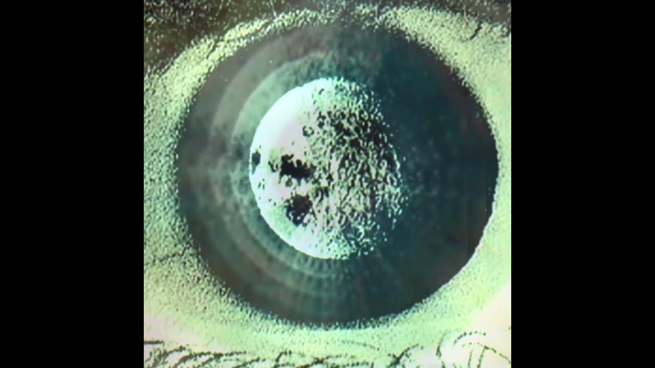 Eric Hilton - The Mirror Inside (Visualizer Video) Eric Hilton - The Mirror Inside (Visualizer Video)